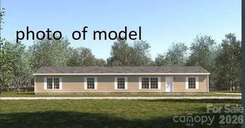 877 Biggerstaff E Loop #E, Nebo, NC 28761