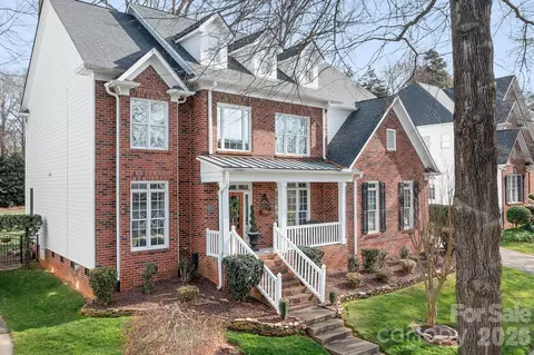 16116 Hallaton Dr, Huntersville, NC 28078