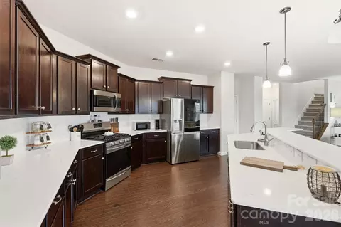 1404 Bryson Gap Dr, Fort Mill, SC 29715