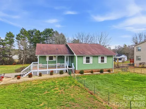 2735 Sides Ave, Connelly Springs, NC 28612