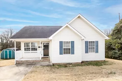 804 Caldwell St, Belmont, NC 28012