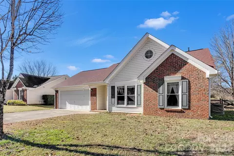 9607 Foggy Meadow Rd, Charlotte, NC 28269