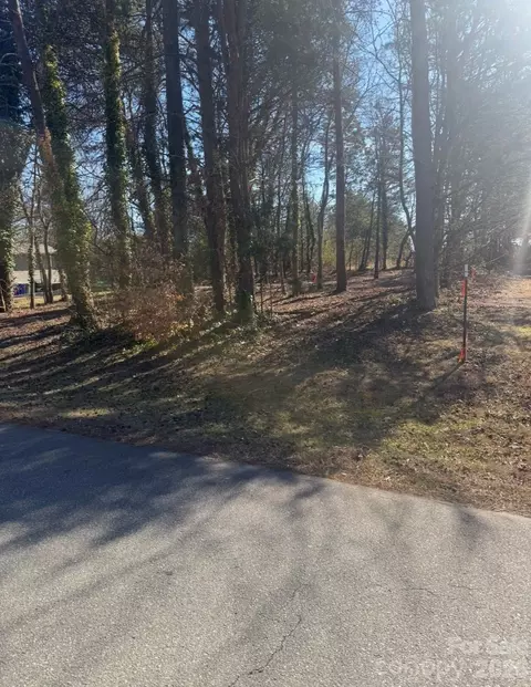 19 Sarah 19 Dr #19, Denver, NC 28037