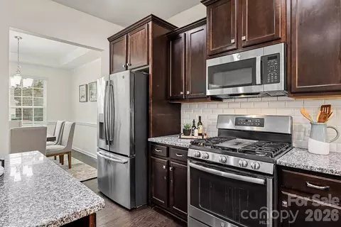 6056 Cloverdale Dr, Tega Cay, SC 29708 photo 5