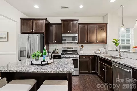 6056 Cloverdale Dr, Tega Cay, SC 29708 photo 7