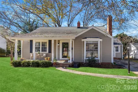 117 Oakdale St, Gastonia, NC 28054