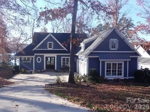 240 Seven Oaks Lndg, Belmont, NC 28012