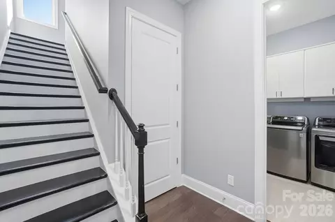 Entry Way - 1014 Milestone Ct, Monroe, NC 28110 photo 5 of 5