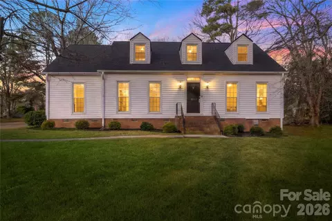 1022 Meadowlark Dr, Rock Hill, SC 29732