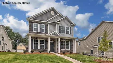 8909 Overhill Rd, Huntersville, NC 28078
