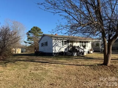 112 N Maxwell Ave, Huntersville, NC 28078