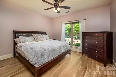 Bedroom - 860 Arrow Point Ln, Davidson, NC 28036 photo 2 of 3