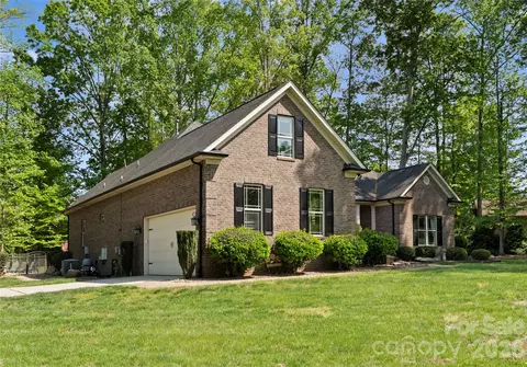 Other - 860 Arrow Point Ln, Davidson, NC 28036 photo 4 of 13
