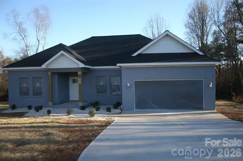 134 Whitney Ln, Statesville, NC 28625