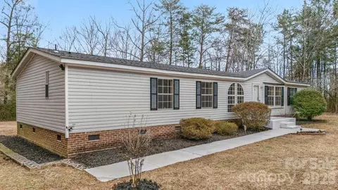 40348 Barnhardt Rd, New London, NC 28127