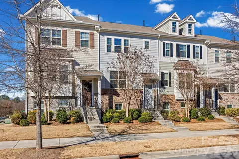 9236 Ainslie Downs St, Charlotte, NC 28273