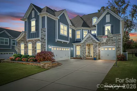 12602 Old Westbury Dr, Cornelius, NC 28031 photo 2