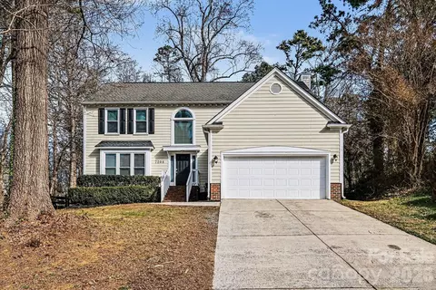 7208 Insdale Ct, Charlotte, NC 28269