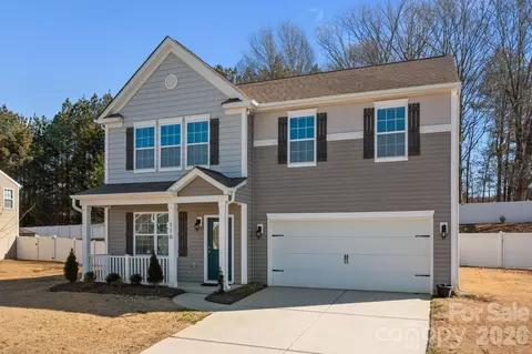 116 Rippling Water Dr, Mount Holly, NC 28120
