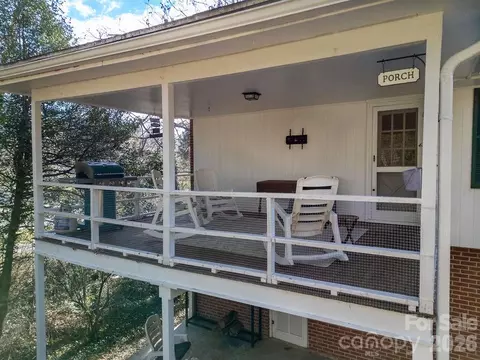391 Hawthorne Dr, Brevard, NC 28712 photo 39