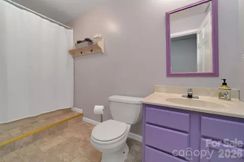 391 Hawthorne Dr, Brevard, NC 28712 photo 32
