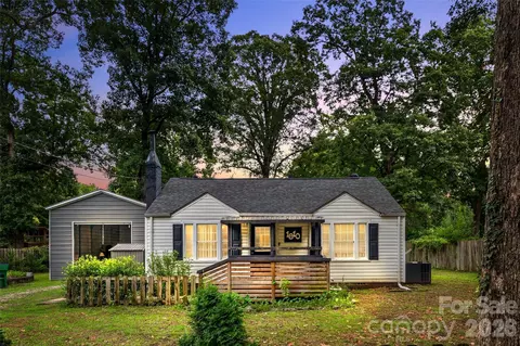 1810 Lisbon Ln, Charlotte, NC 28269