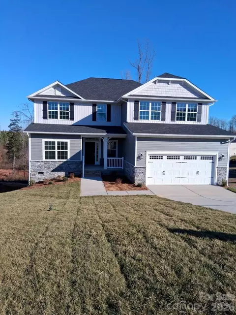 186 Mountain Island 12 Dr #12, Statesville, NC 28677