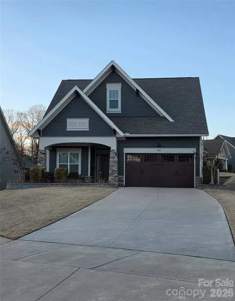 3242 Spring Forest Rd, Harrisburg, NC 28075