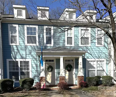 401 Hurston Cir, Charlotte, NC 28208