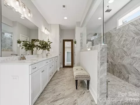 Bath - 4166 Persimmon Rd, Lancaster, SC 29720 photo 1 of 4