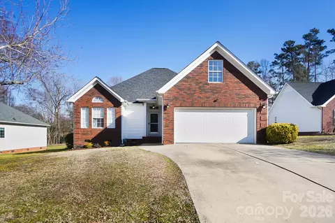 3216 Continental Dr, Monroe, NC 28110
