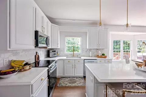 5005 Chestnut Knoll Ln, Charlotte, NC 28269