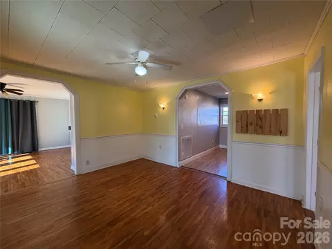 Living - 500 Echo Ave, Kannapolis, NC 28081 photo 1 of 4