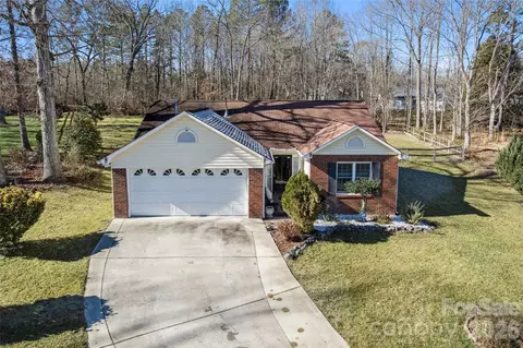 2208 Ryefield Way, Monroe, NC 28112