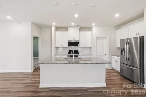 4526 Bright Rd, Charlotte, NC 28214