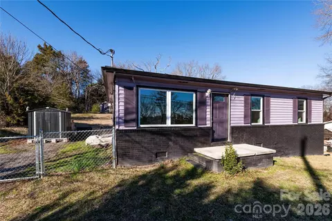2271 Knowles St, Kannapolis, NC 28083 photo 2