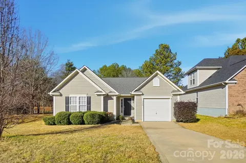 4529 Arabella Dr, Charlotte, NC 28273