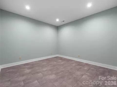 Bedroom - 472 Cardinal Rd, Brevard, NC 28712 photo 5 of 5