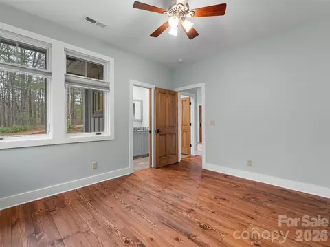 Bedroom - 472 Cardinal Rd, Brevard, NC 28712 photo 3 of 5