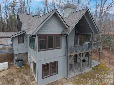 Exterior - 472 Cardinal Rd, Brevard, NC 28712 photo 6 of 7