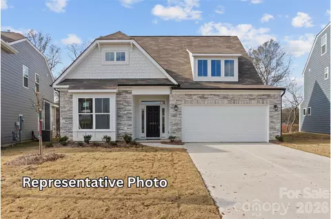 5929 New River Dr, Huntersville, NC 28078