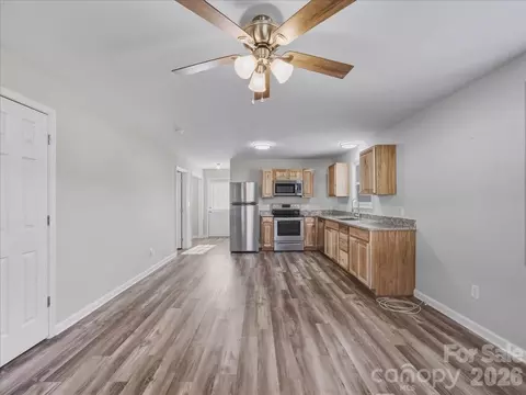 Living - 200 Blacksnake Rd, Stanley, NC 28164 photo 2 of 5