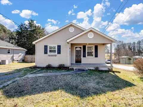 Exterior - 200 Blacksnake Rd, Stanley, NC 28164 photo 2 of 8