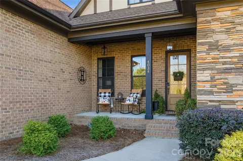 4034 Flagstone Dr, Lancaster, SC 29720 photo 3