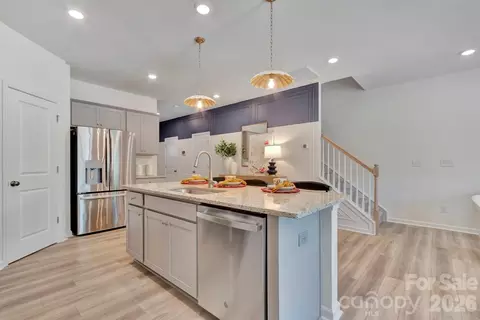 1107 Overbrook Pl, Wingate, NC 28174 photo 8