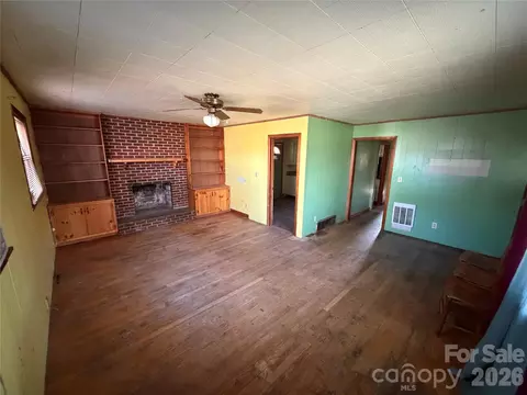 Living - 89 Whippoorwill Rd, Brevard, NC 28712 photo 3 of 3