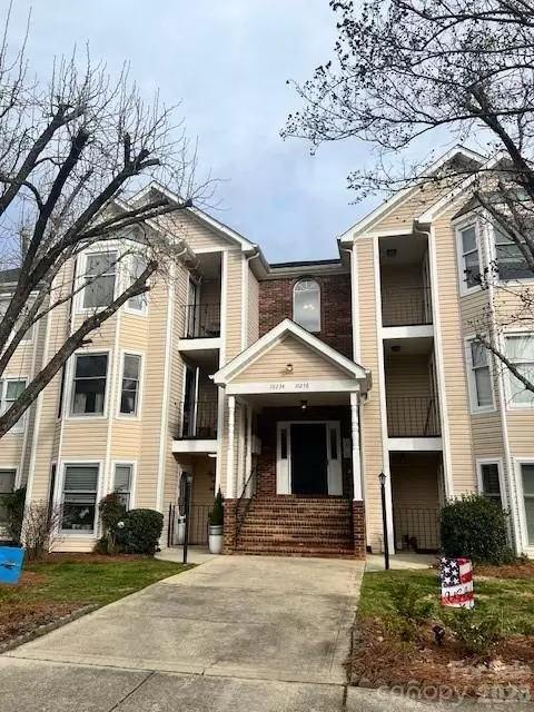 10244 Rose Meadow Ln, Charlotte, NC 28277