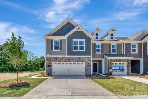 1103 Overbrook Pl, Wingate, NC 28174
