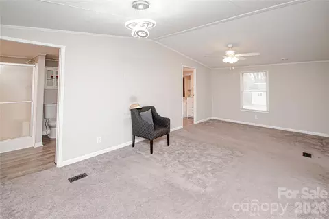 Living - 2345 Kingsburry Rd, York, SC 29745 photo 8 of 8