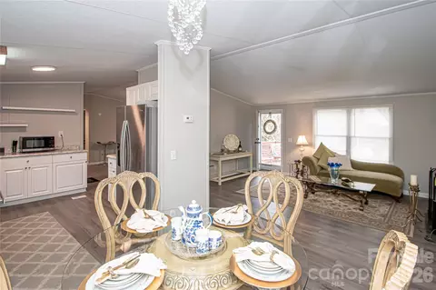 Dining - 2345 Kingsburry Rd, York, SC 29745 photo 2 of 2